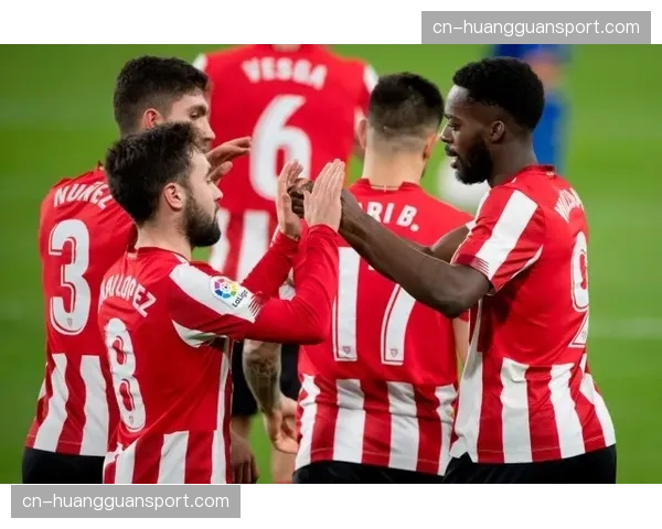 “西班牙国王杯决赛前瞻：毕尔巴鄂竞技与皇家社会的百年恩怨再续”