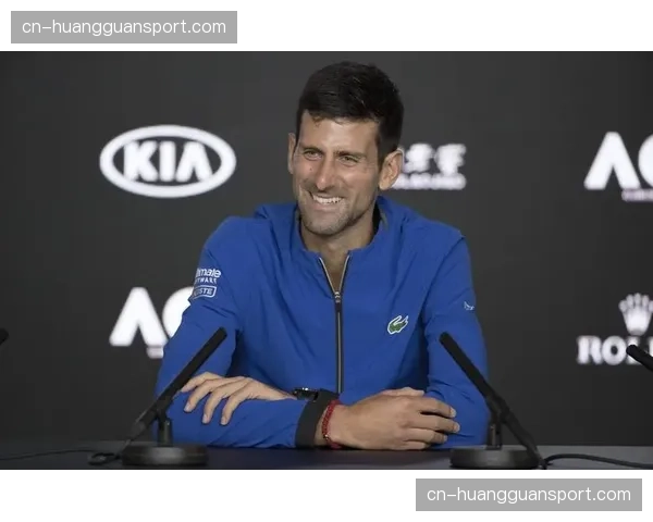 特写：阿尔梅里亚队长在球队确定降级后泪洒赛后发布会