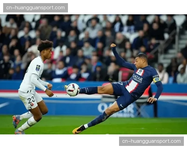 社论：球场暴力频发，法甲联赛的品牌形象与商业价值正遭受重创